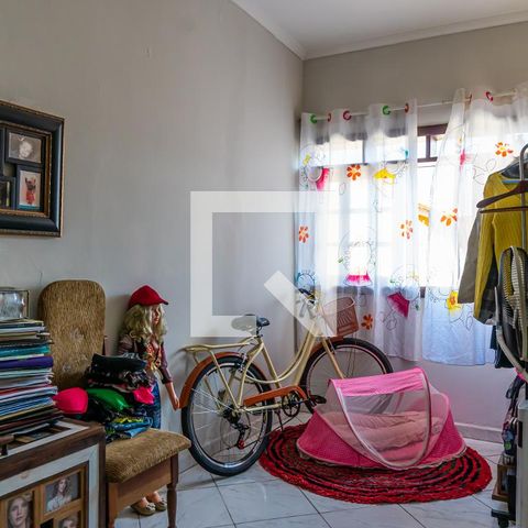 Casa à venda com 113m², 4 quartos e 3 vagasQuarto 2