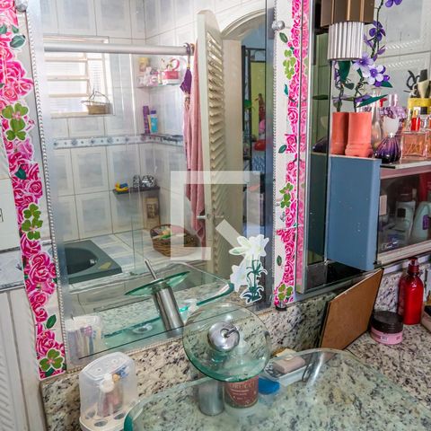 Casa à venda com 113m², 4 quartos e 3 vagasBanheiro da Suíte 1