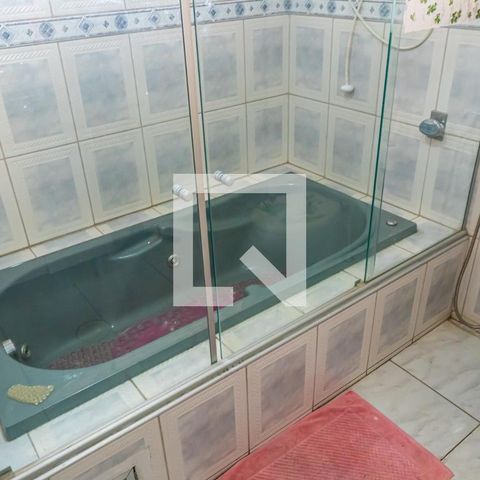 Casa à venda com 113m², 4 quartos e 3 vagasBanheiro da Suíte 1