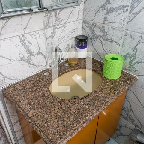 Casa à venda com 113m², 4 quartos e 3 vagasBanheiro de serviço