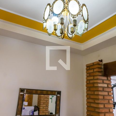 Casa à venda com 113m², 4 quartos e 3 vagasv