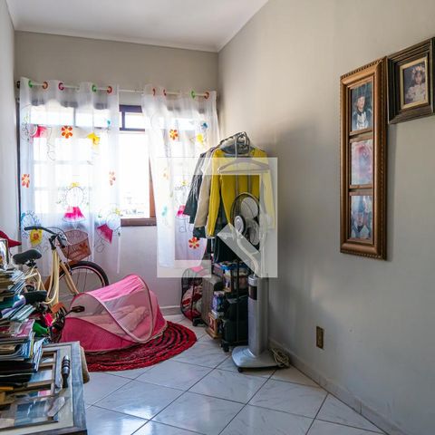 Casa à venda com 113m², 4 quartos e 3 vagasQuarto 2