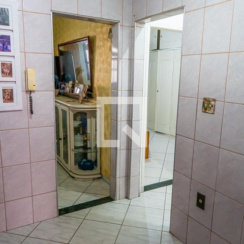 Casa à venda com 113m², 4 quartos e 3 vagasSala