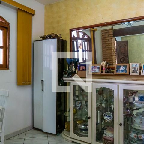 Casa à venda com 113m², 4 quartos e 3 vagasSala