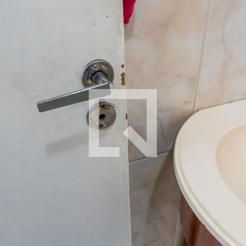 Casa à venda com 113m², 4 quartos e 3 vagasBanheiro