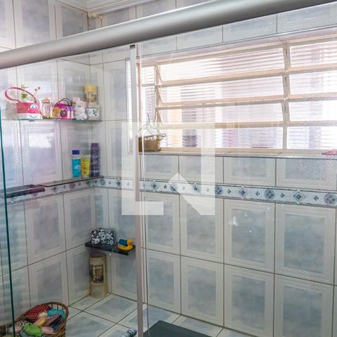 Casa à venda com 113m², 4 quartos e 3 vagasBanheiro da Suíte 1