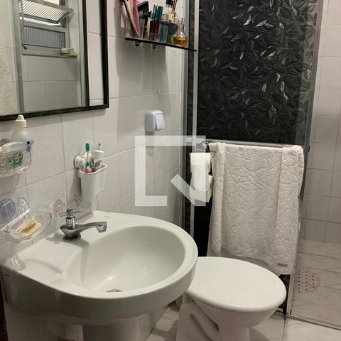 Apartamento à venda com 72m², 2 quartos e 1 vaga Apartamento à venda com 72m², 2 quartos e 1 vagaBanheiro
