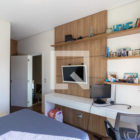 Casa de condomínio à venda com 200m², 3 quartos e 4 vagasQuarto da suíte 1