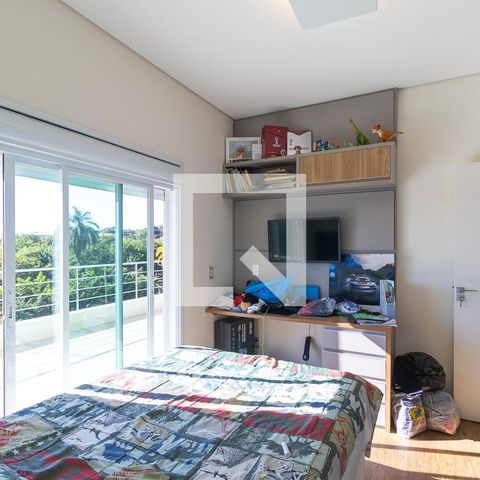 Casa de condomínio à venda com 200m², 3 quartos e 4 vagasQuarto da suíte 3