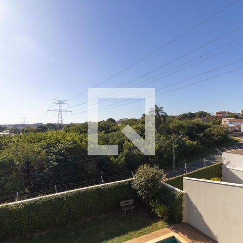 Casa de condomínio à venda com 200m², 3 quartos e 4 vagasVista da suíte 3
