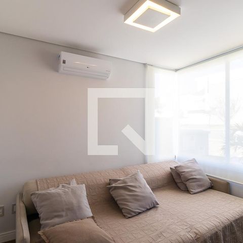 Casa de condomínio à venda com 200m², 3 quartos e 4 vagasSala de TV