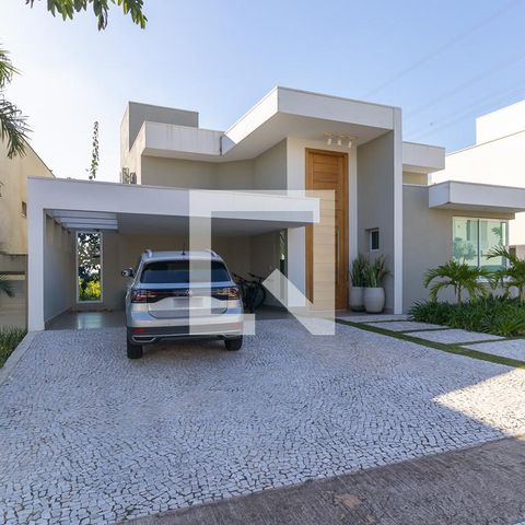 Casa de condomínio à venda com 200m², 3 quartos e 4 vagasFachada