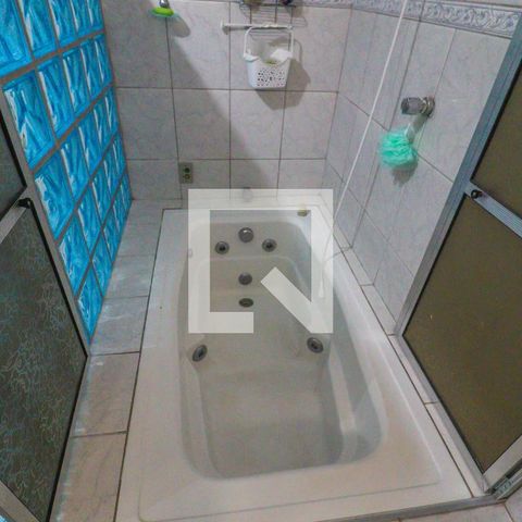 Casa à venda com 600m², 6 quartos e 4 vagasSuíte 2