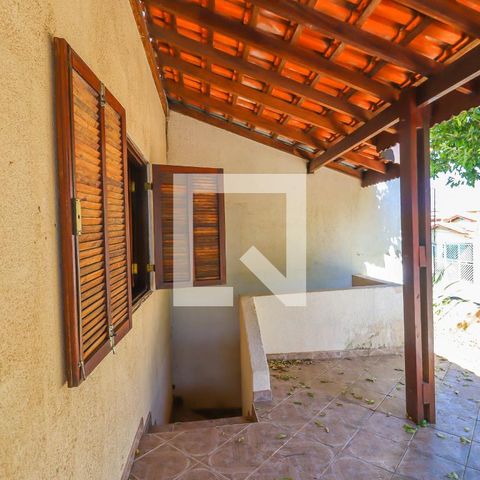 Casa à venda com 600m², 6 quartos e 4 vagasQuintal