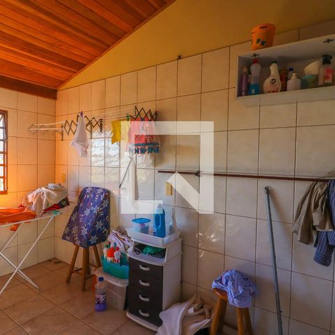 Casa à venda com 600m², 6 quartos e 4 vagasÁrea de Serviço