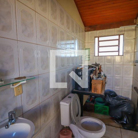 Casa à venda com 600m², 6 quartos e 4 vagasBanheiro