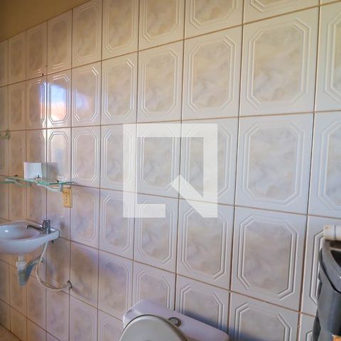 Casa à venda com 600m², 6 quartos e 4 vagasBanheiro