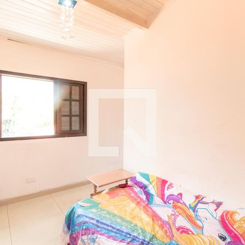 Casa à venda com 450m², 6 quartos e 7 vagas Casa à venda com 450m², 6 quartos e 7 vagasQuarto Edicula 3