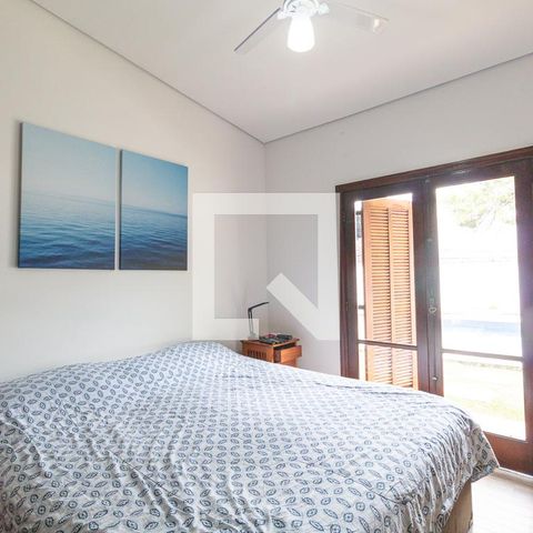 Casa à venda com 450m², 6 quartos e 7 vagas Casa à venda com 450m², 6 quartos e 7 vagasSuite