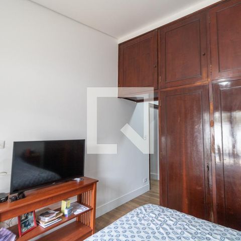 Casa à venda com 450m², 6 quartos e 7 vagas Casa à venda com 450m², 6 quartos e 7 vagasSuite