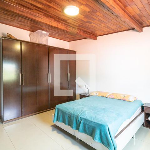 Casa à venda com 450m², 6 quartos e 7 vagas Casa à venda com 450m², 6 quartos e 7 vagasQuarto Edicula 2