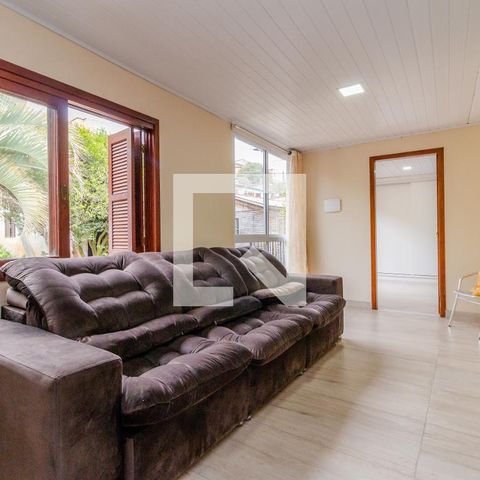 Casa à venda com 140m², 4 quartos e 1 vagaSala