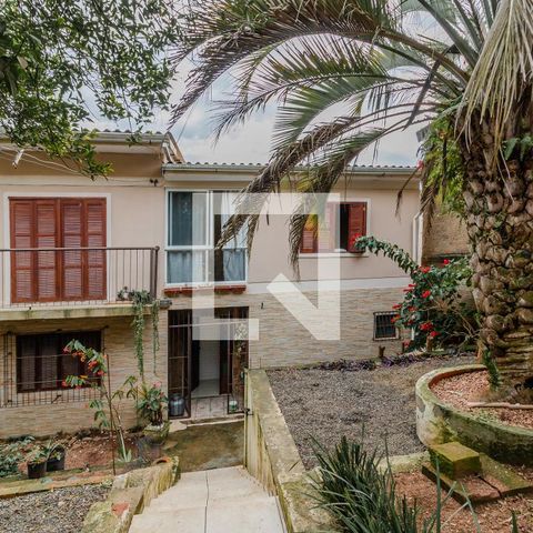 Casa à venda com 140m², 4 quartos e 1 vagaFachada