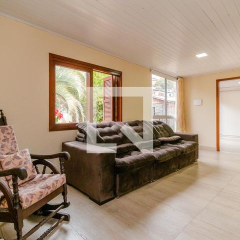 Casa à venda com 140m², 4 quartos e 1 vagaSala