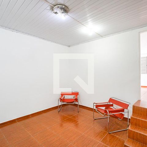 Casa de condomínio à venda com 100m², 3 quartos e 2 vagasSala