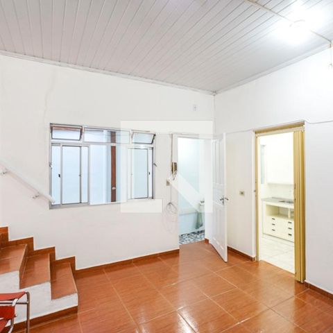 Casa de condomínio à venda com 100m², 3 quartos e 2 vagasSala