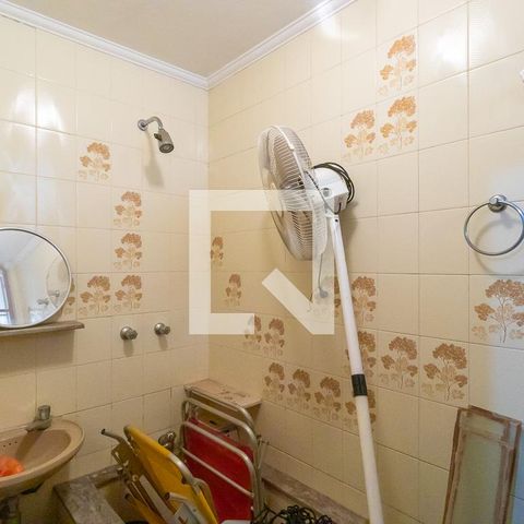 Casa à venda com 300m², 6 quartos e 4 vagas Casa à venda com 300m², 6 quartos e 4 vagasBanheiro da suíte 2