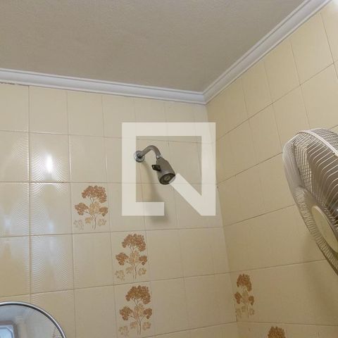 Casa à venda com 300m², 6 quartos e 4 vagas Casa à venda com 300m², 6 quartos e 4 vagasBanheiro da suíte 2