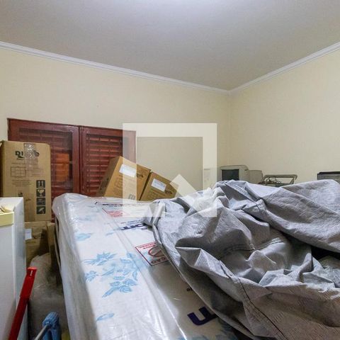 Casa à venda com 300m², 6 quartos e 4 vagas Casa à venda com 300m², 6 quartos e 4 vagasQuarto da suíte 2