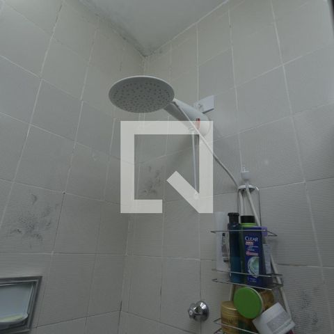 Apartamento à venda com 74m², 2 quartos e sem vagaBanheiro