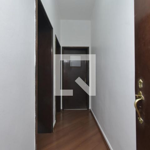 Apartamento à venda com 74m², 2 quartos e sem vagaCorredor