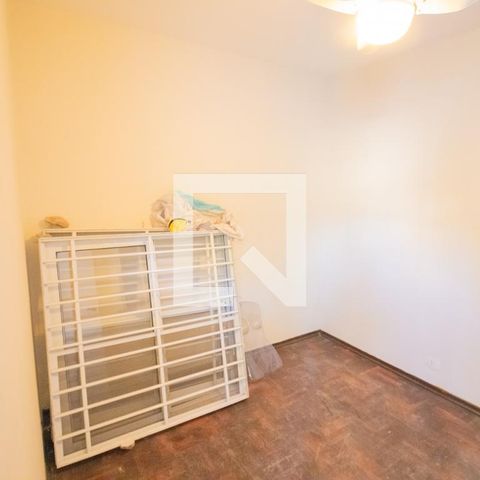 Casa de condomínio à venda com 420m², 4 quartos e 5 vagasQuarto Serviço 1