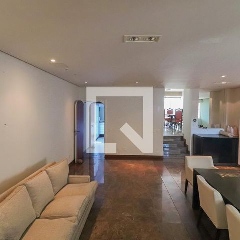 Casa de condomínio à venda com 420m², 4 quartos e 5 vagasSala Estar