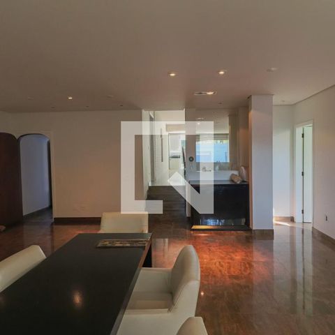 Casa de condomínio à venda com 420m², 4 quartos e 5 vagasSala Estar