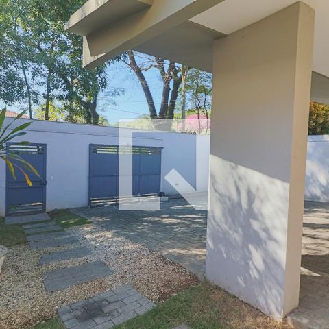 Casa de condomínio à venda com 420m², 4 quartos e 5 vagasGaragem