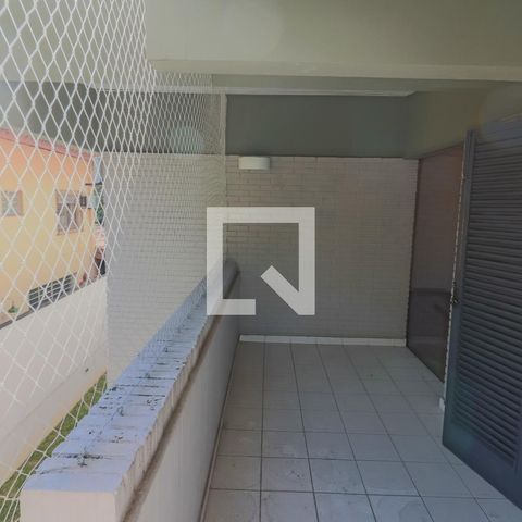 Casa de condomínio à venda com 420m², 4 quartos e 5 vagasSuite 01
