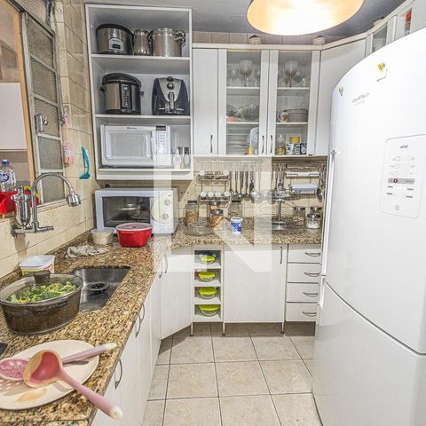 Casa à venda com 400m², 4 quartos e 2 vagasCozinha