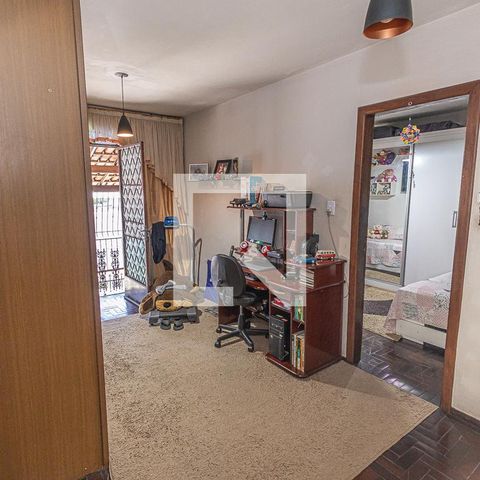 Casa à venda com 400m², 4 quartos e 2 vagasSala / 2º andar
