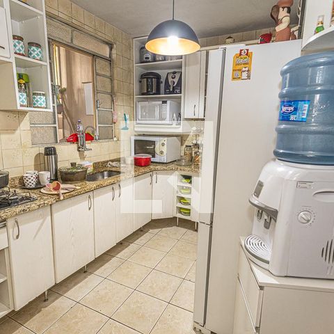Casa à venda com 400m², 4 quartos e 2 vagasCozinha
