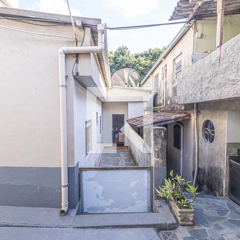 Casa à venda com 400m², 4 quartos e 2 vagasBarracões de alugeis
