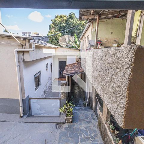 Casa à venda com 400m², 4 quartos e 2 vagasBarracões de alugeis