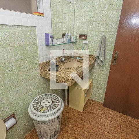 Casa à venda com 400m², 4 quartos e 2 vagasBanheiro