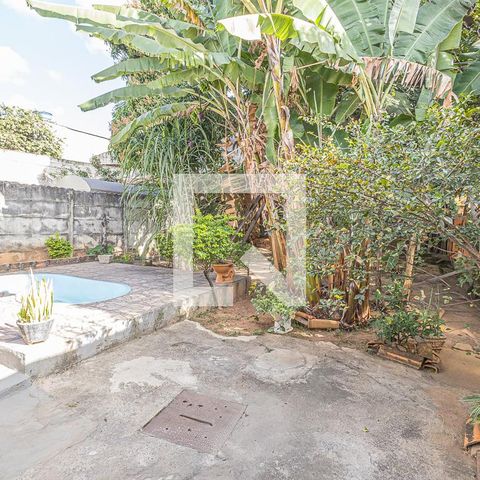 Casa à venda com 400m², 4 quartos e 2 vagasQuintal