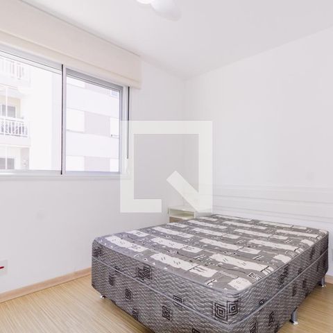 Apartamento à venda com 74m², 3 quartos e 2 vagas Apartamento à venda com 74m², 3 quartos e 2 vagasSuíte