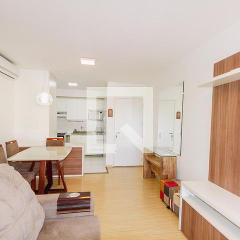 Apartamento à venda com 74m², 3 quartos e 2 vagas Apartamento à venda com 74m², 3 quartos e 2 vagasSala