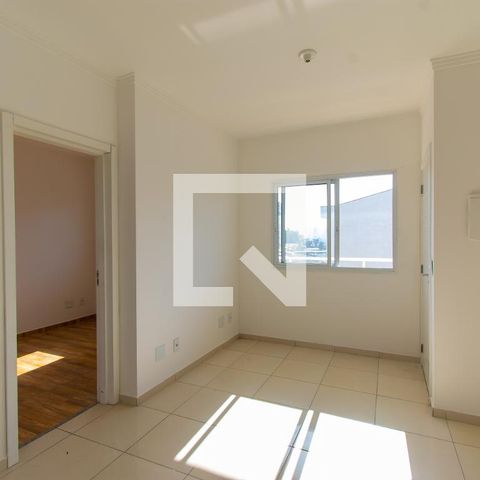 Apartamento à venda com 48m², 2 quartos e sem vaga Apartamento à venda com 48m², 2 quartos e sem vagaSala